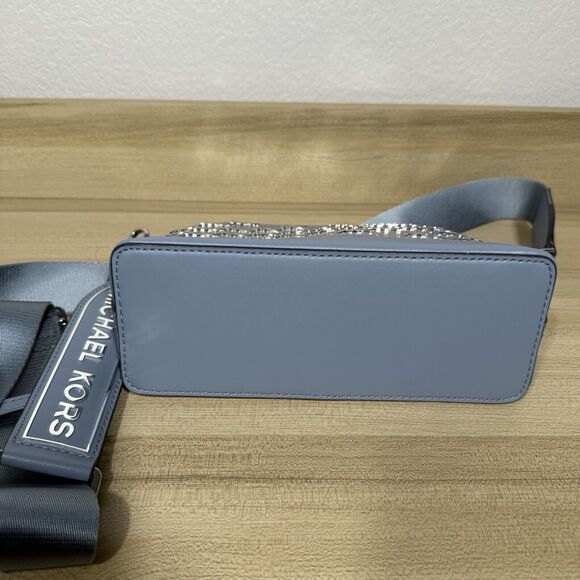 Michael Kors Jet Set Charm LG Dome Body Chambray Light Blue Crossbody Logo Bag - Picture 4 of 10